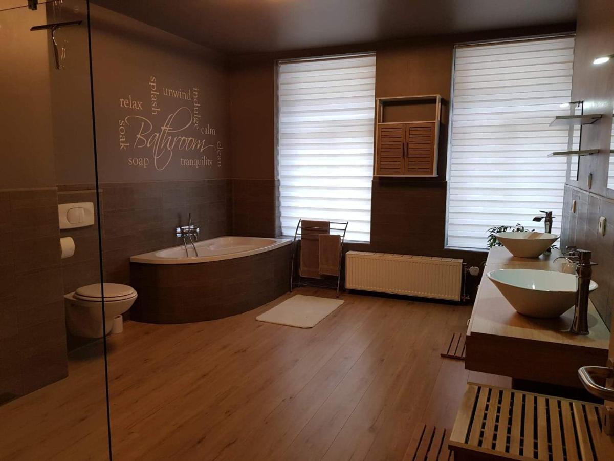 ブイヨン Aux Bains De La Semoisヴィラ エクステリア 写真
